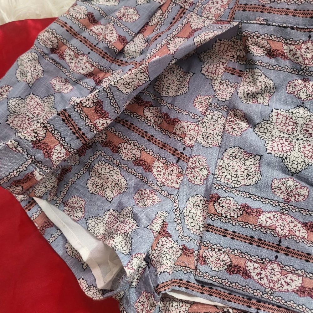 Free The Roses Shorts XS - Picture 3 of 4